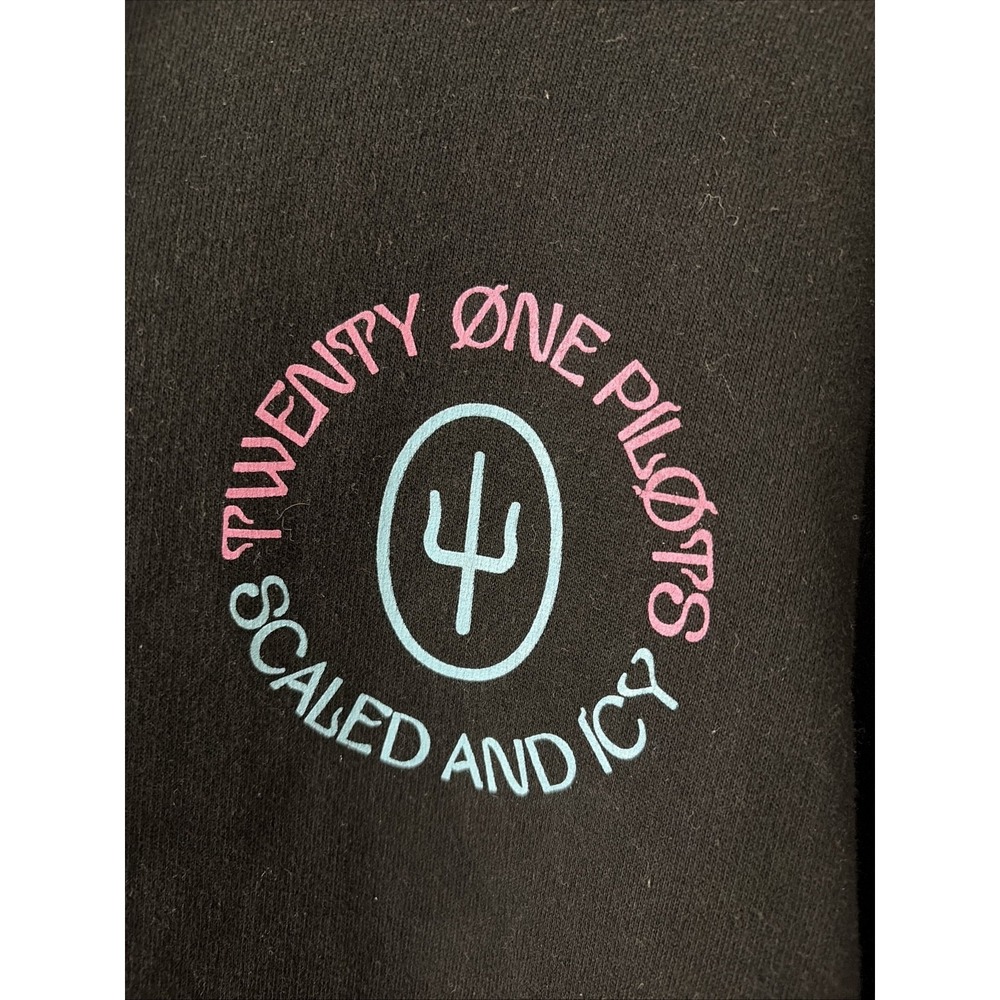 Twenty One Pilots Tour Hoodie Sweatshirt Scaled and Icy Tour Concert Medium - Picture 2 of 6